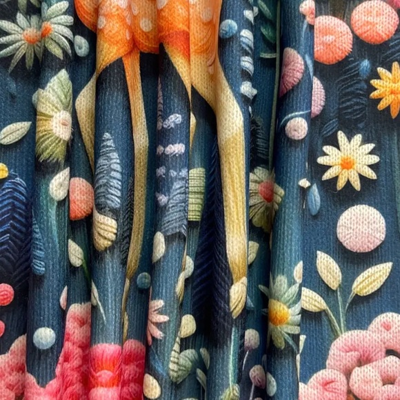 Deer sweater - Picture 8 of 8